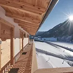 Aparthotel Xeis 3*
